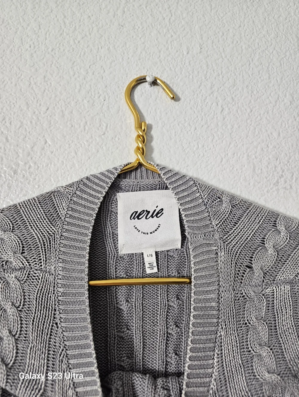 Gray Cable-Knit Cropped Sweater - Women Sz L - Picture 2 of 6